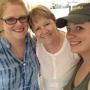 Meet your Posher, Carolyn